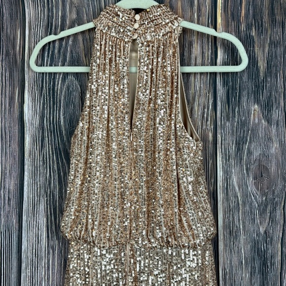 Elegant Rose Gold Sequined Mock Neck Sleeveless Dress- Size 6 - Picture 6 of 11